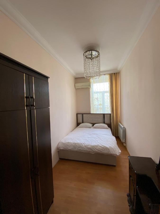 Cozy Old City Apartment Bakoe Buitenkant foto